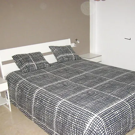 Charming In With Pool Daire Alicante